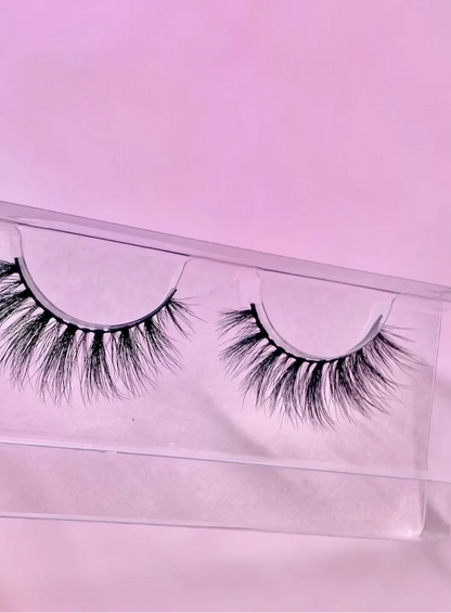 Lashes: Ava mfanzylashes